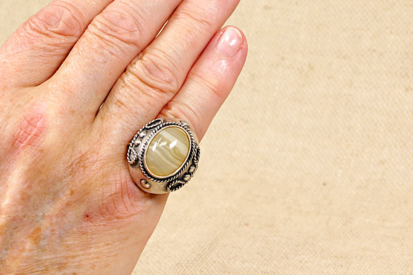 Vintage Silver Banded Agate Designer Ring