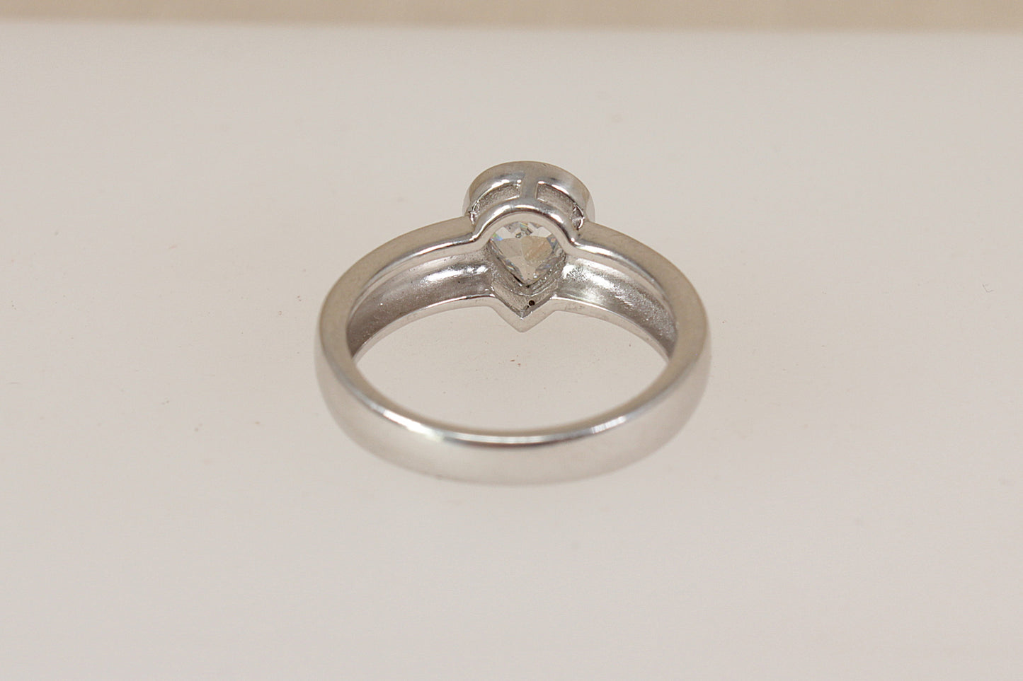 Pretty Sterling Silver White Crystal Ring