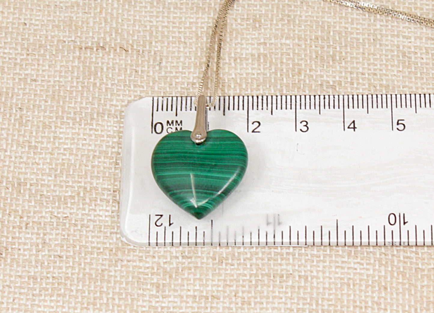 Pretty Sterling Silver & Malachite Heart Pendant Necklace