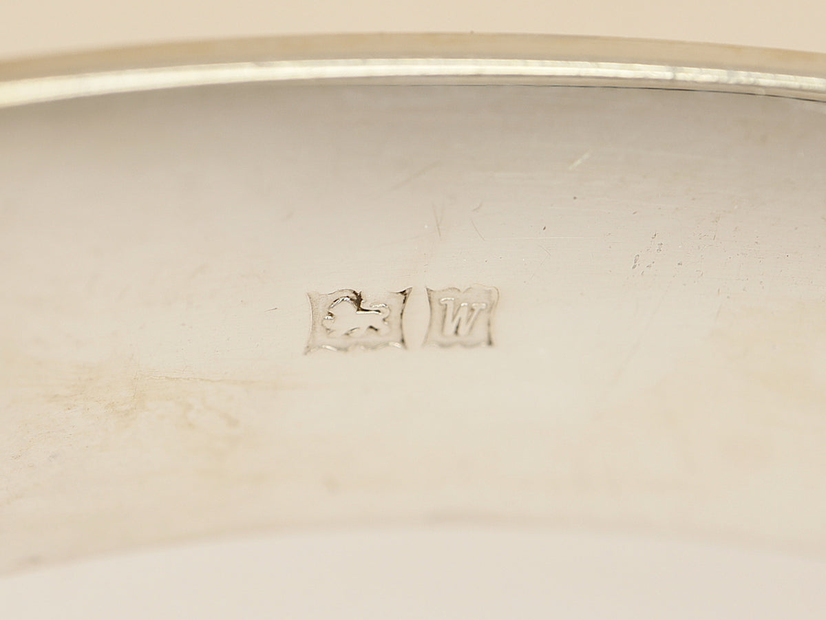 Vintage 1971 Sterling Silver Hinged Bangle with Etched Decoration