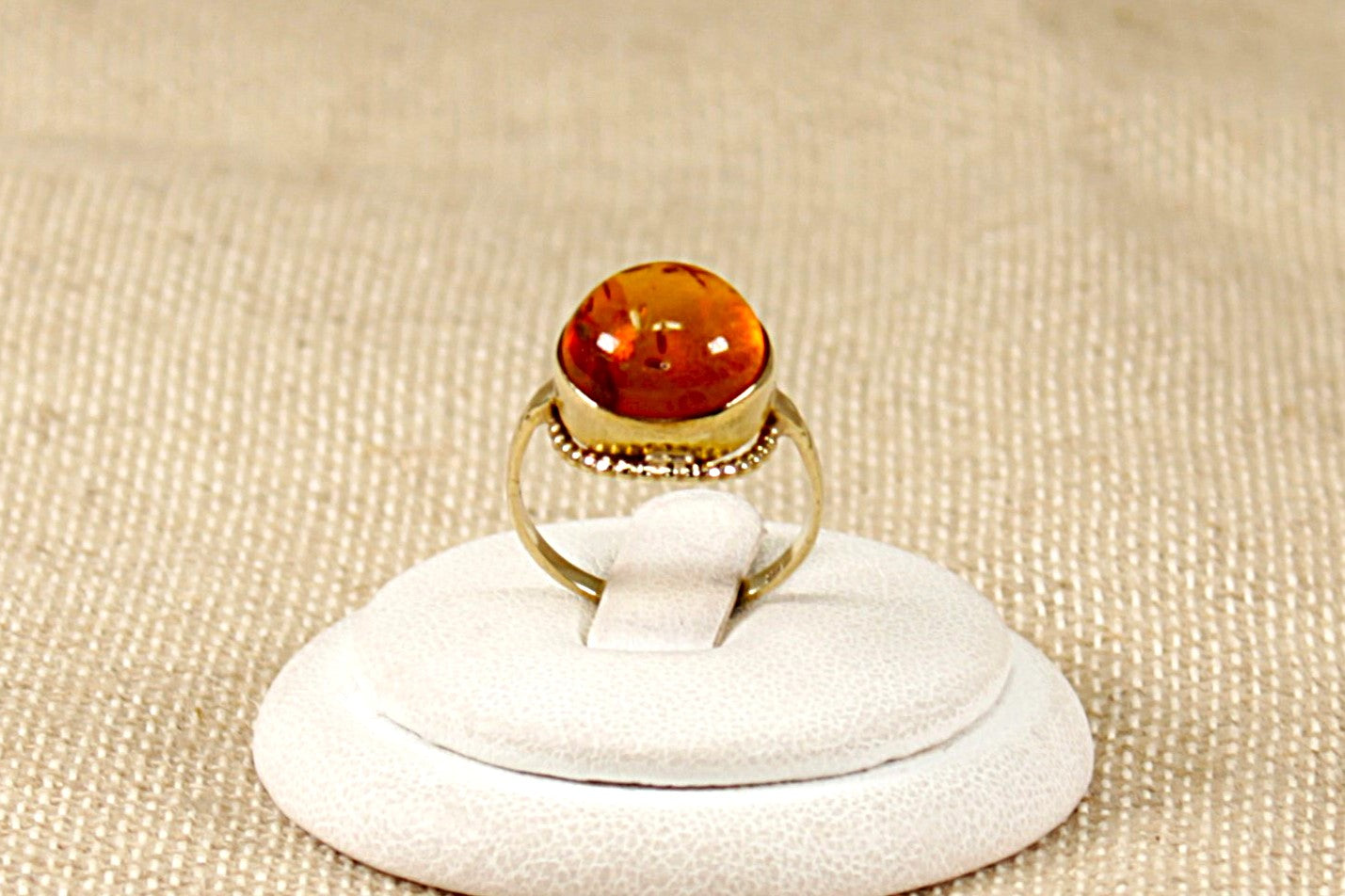 Vintage 8ct Amber Gold Ring