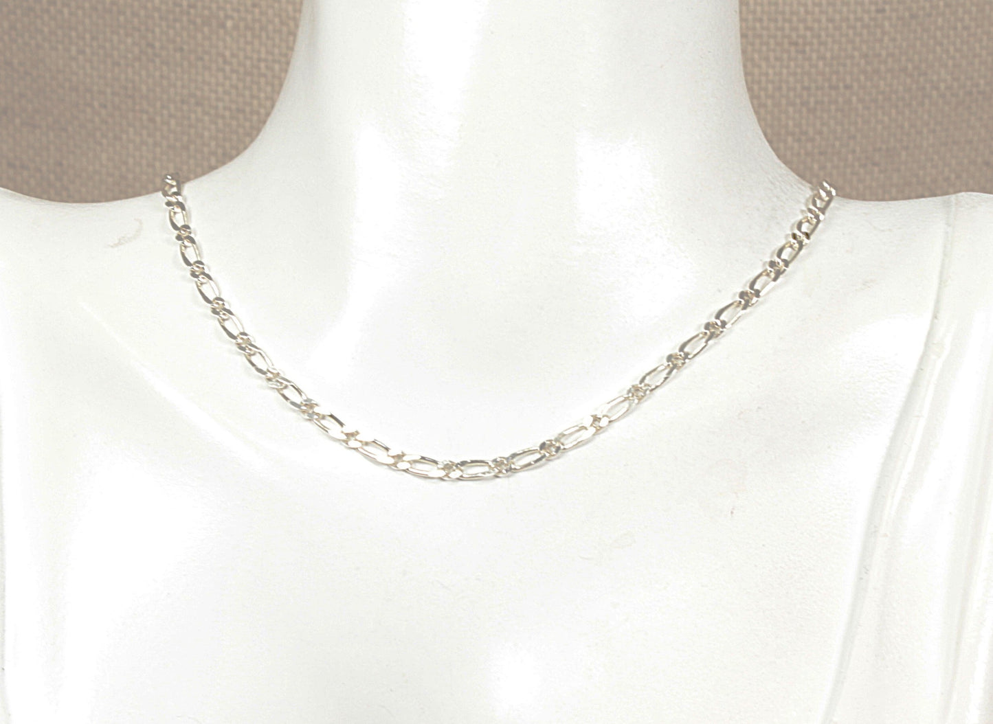 Silver Figaro Link Neckchain