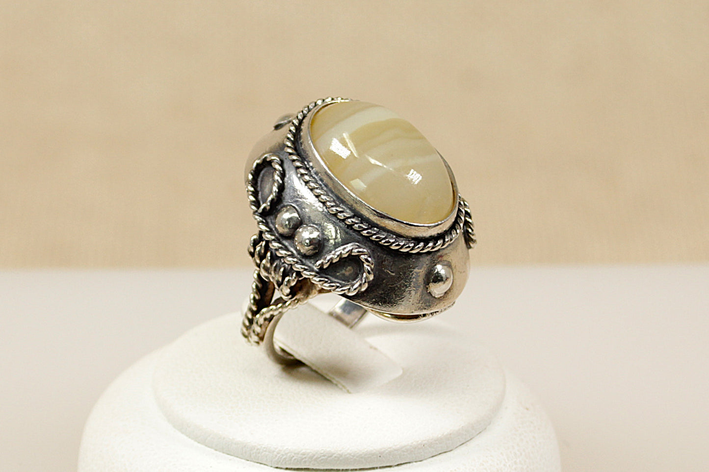 Vintage Silver Banded Agate Designer Ring