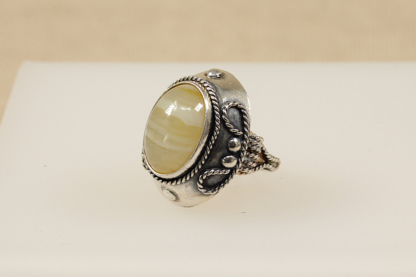Vintage Silver Banded Agate Designer Ring