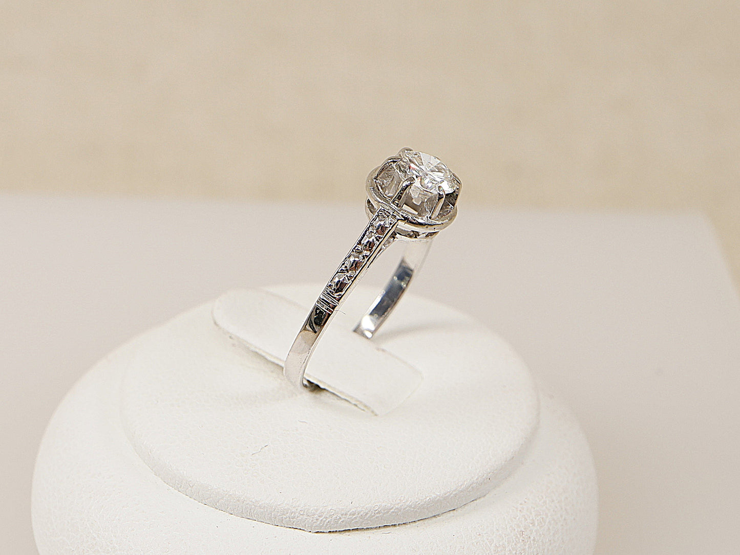 Superb 18ct White Gold 0.55ct Diamond Solitaire Ring – Certified Natural Diamond