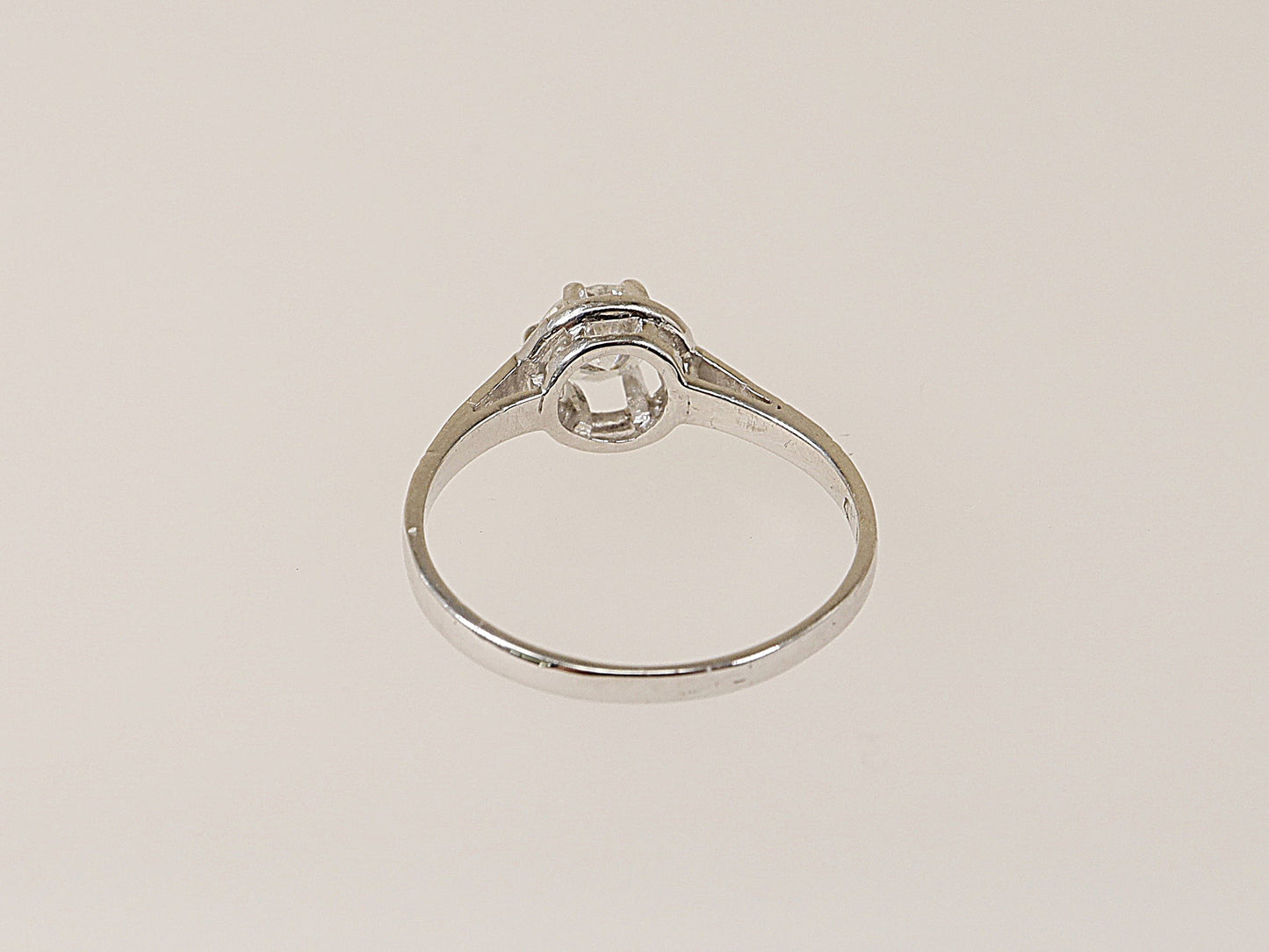 Superb 18ct White Gold 0.55ct Diamond Solitaire Ring – Certified Natural Diamond