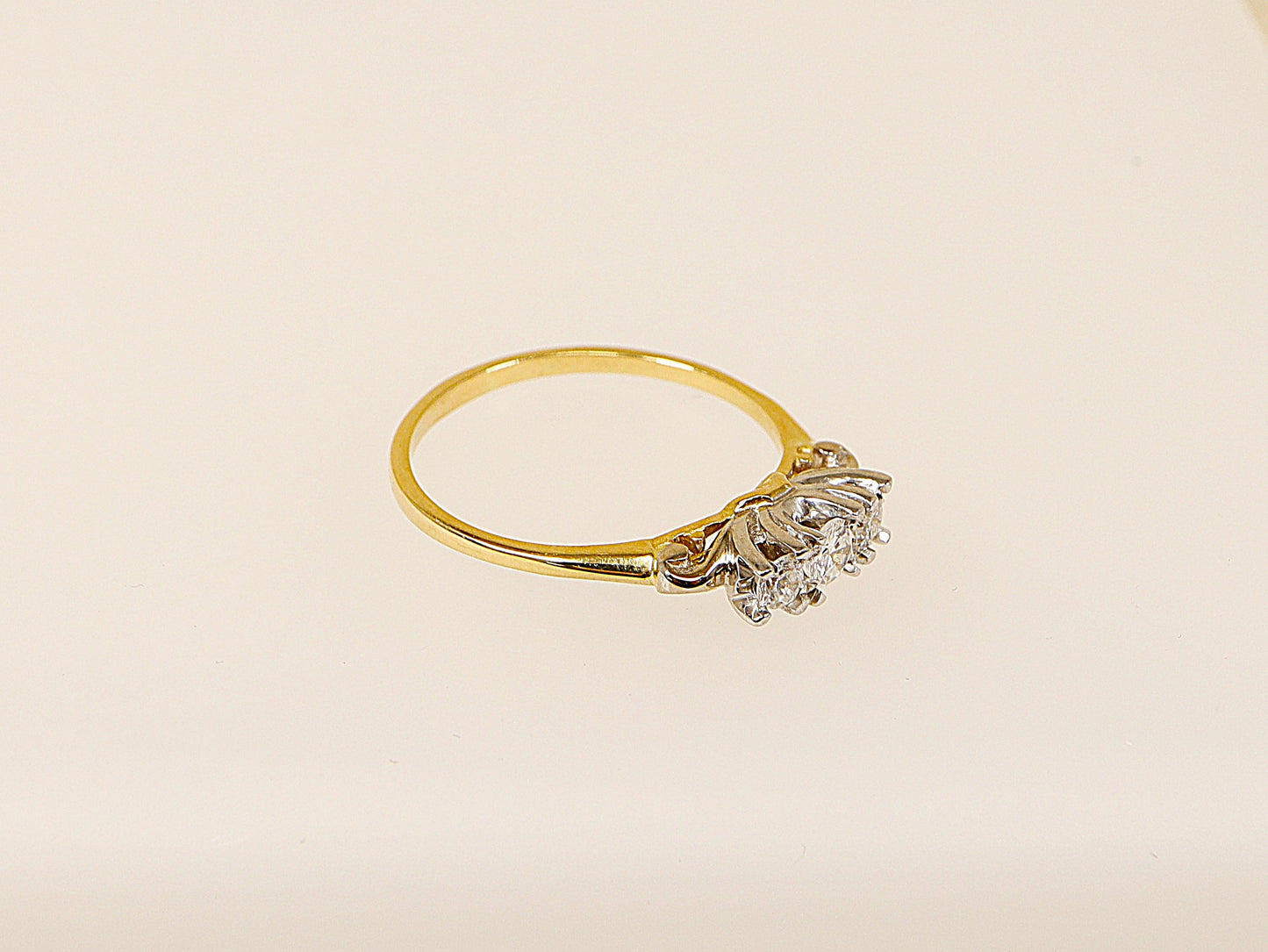 Vintage 18ct Diamond Trilogy Ring