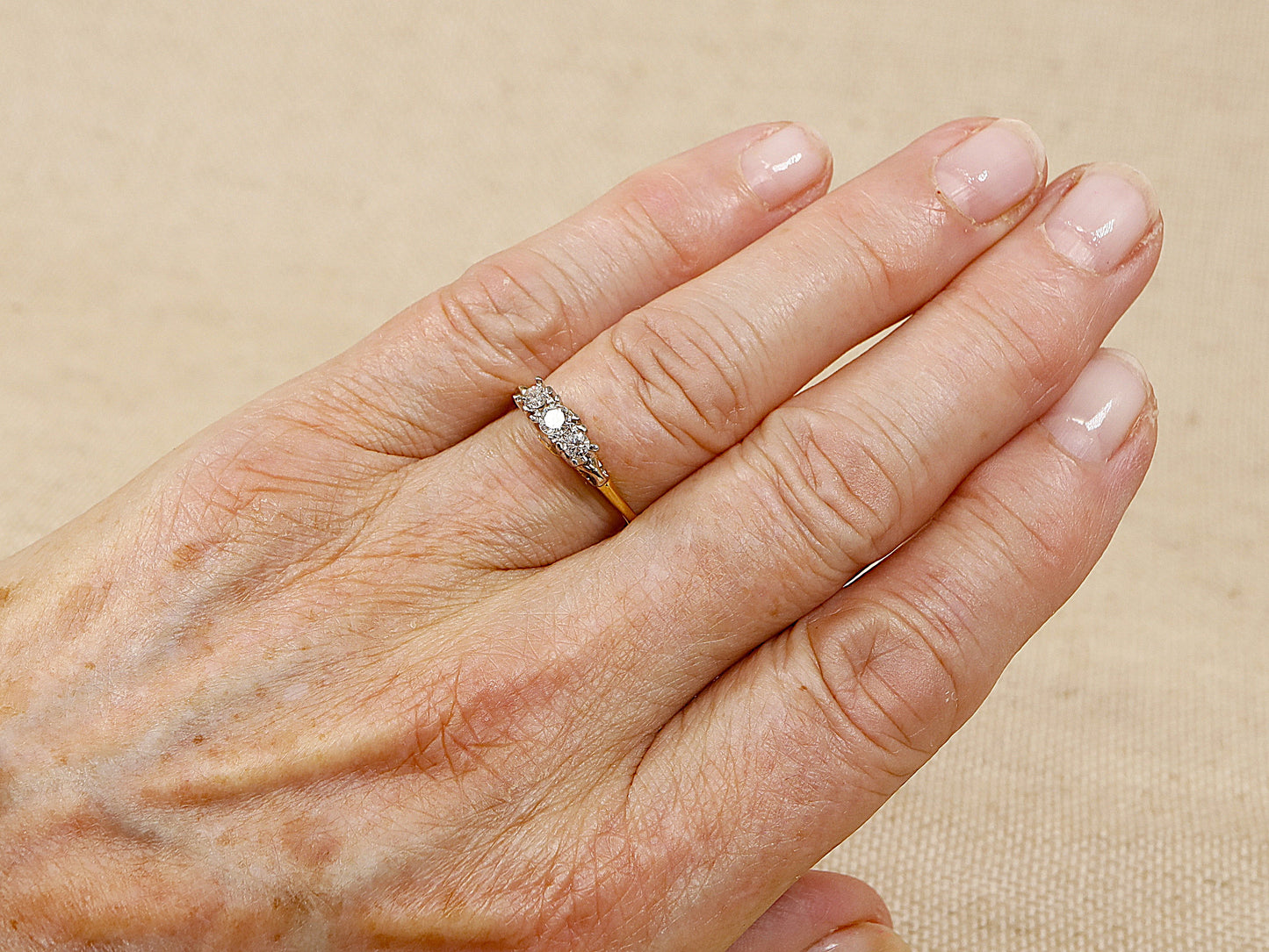Vintage 18ct Diamond Trilogy Ring