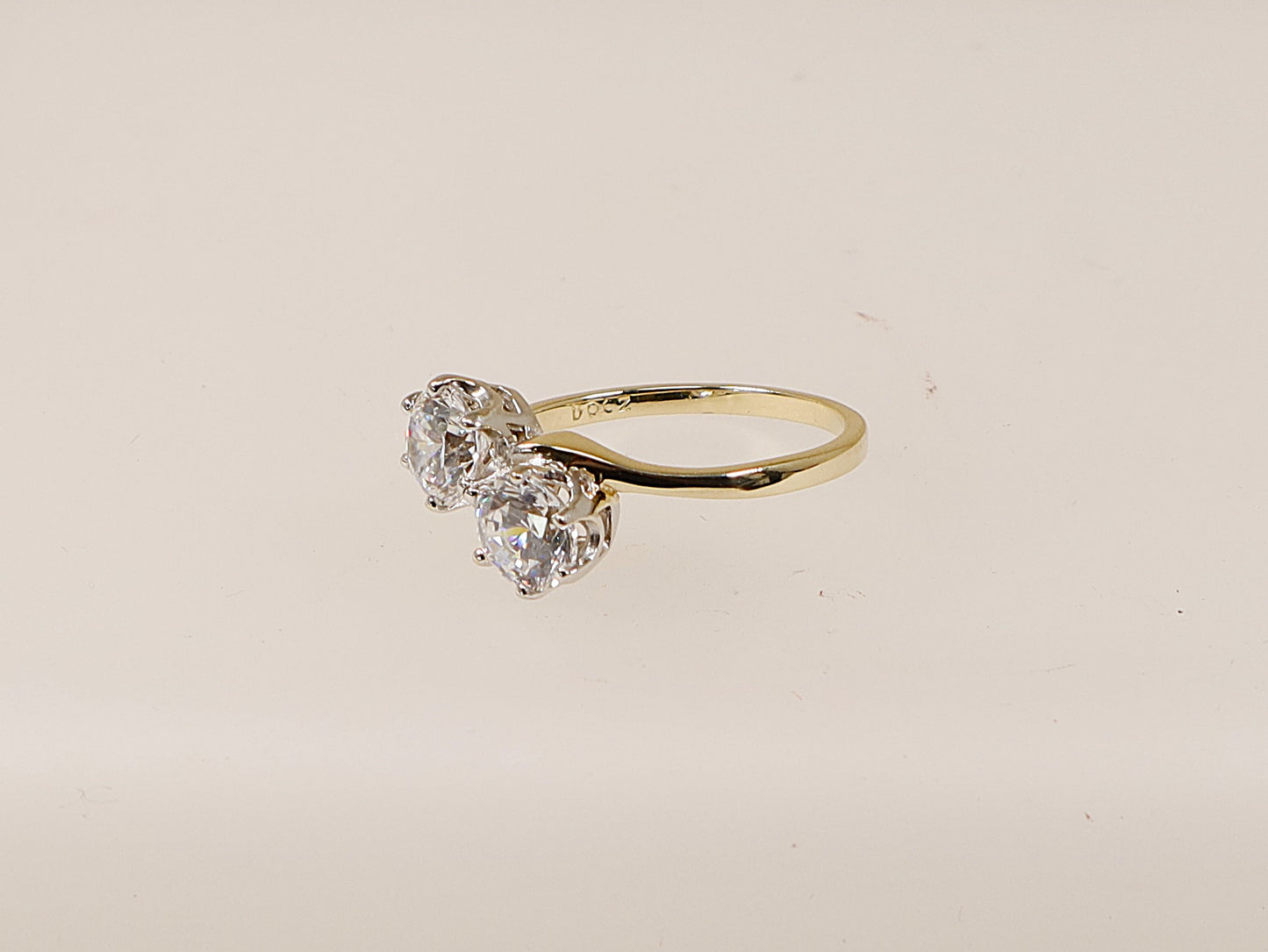 14ct Gold Cubic Zirconia Twist Ring