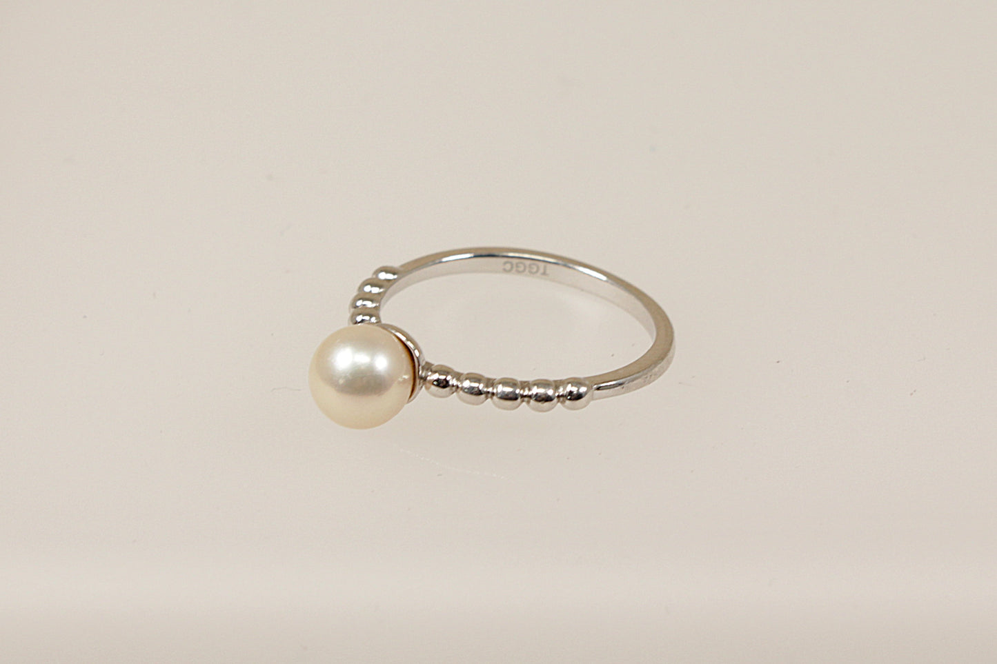 Silver Pearl Solitaire Ring