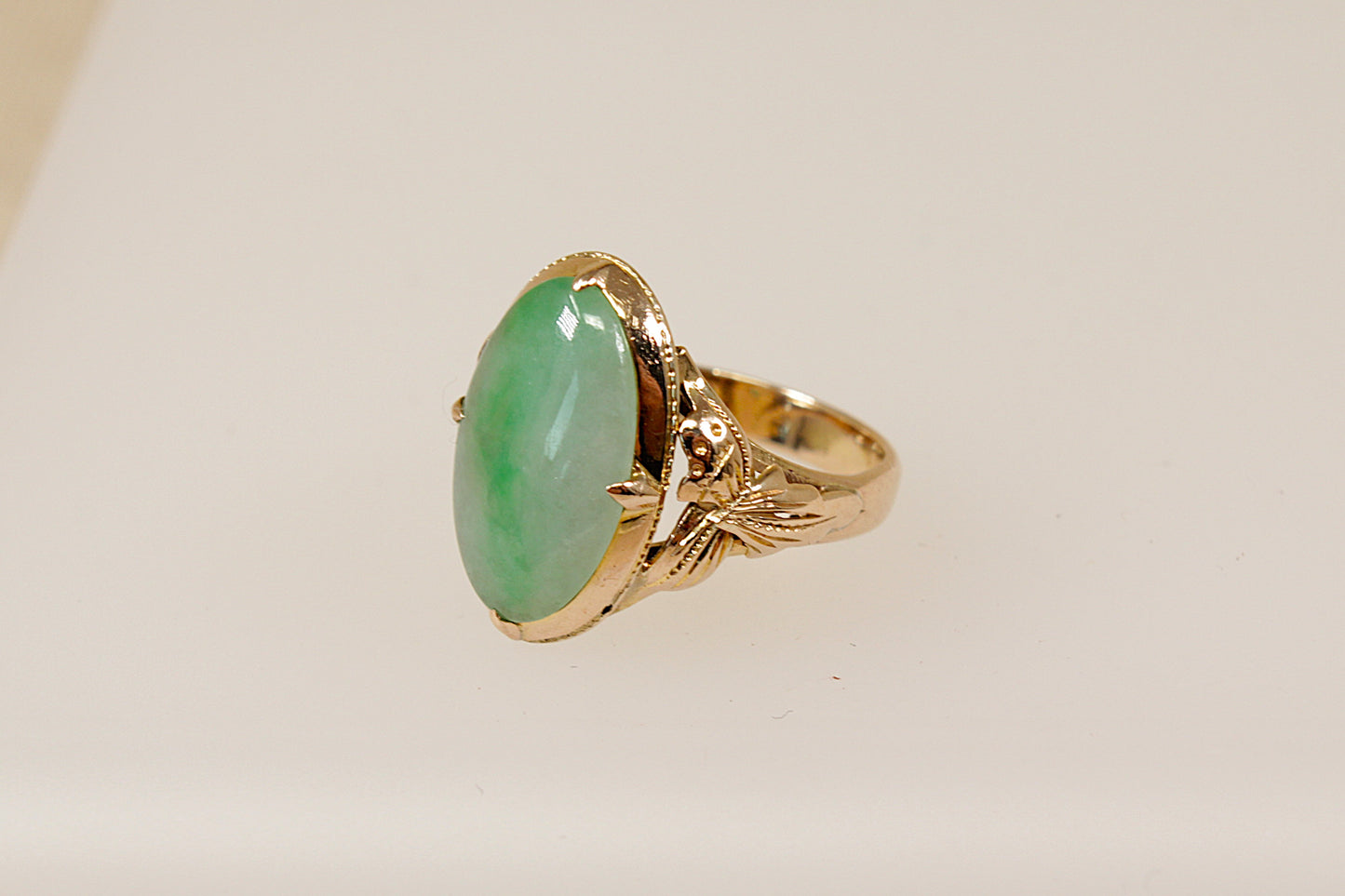 Vintage 14ct Jade Solitaire Gold Ring