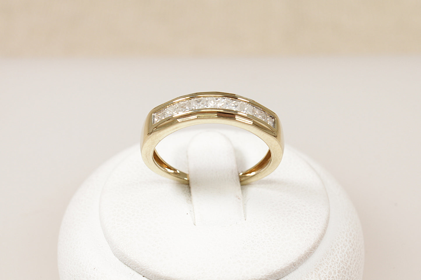 9ct Gold Diamond Band Ring