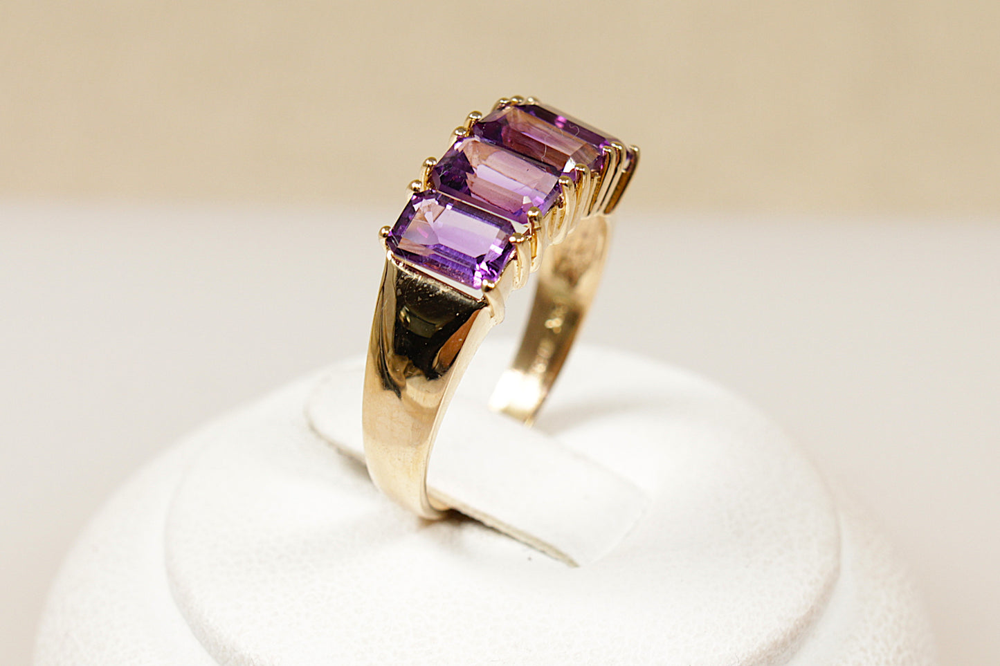 Vintage 14ct Amethyst Gold Ring