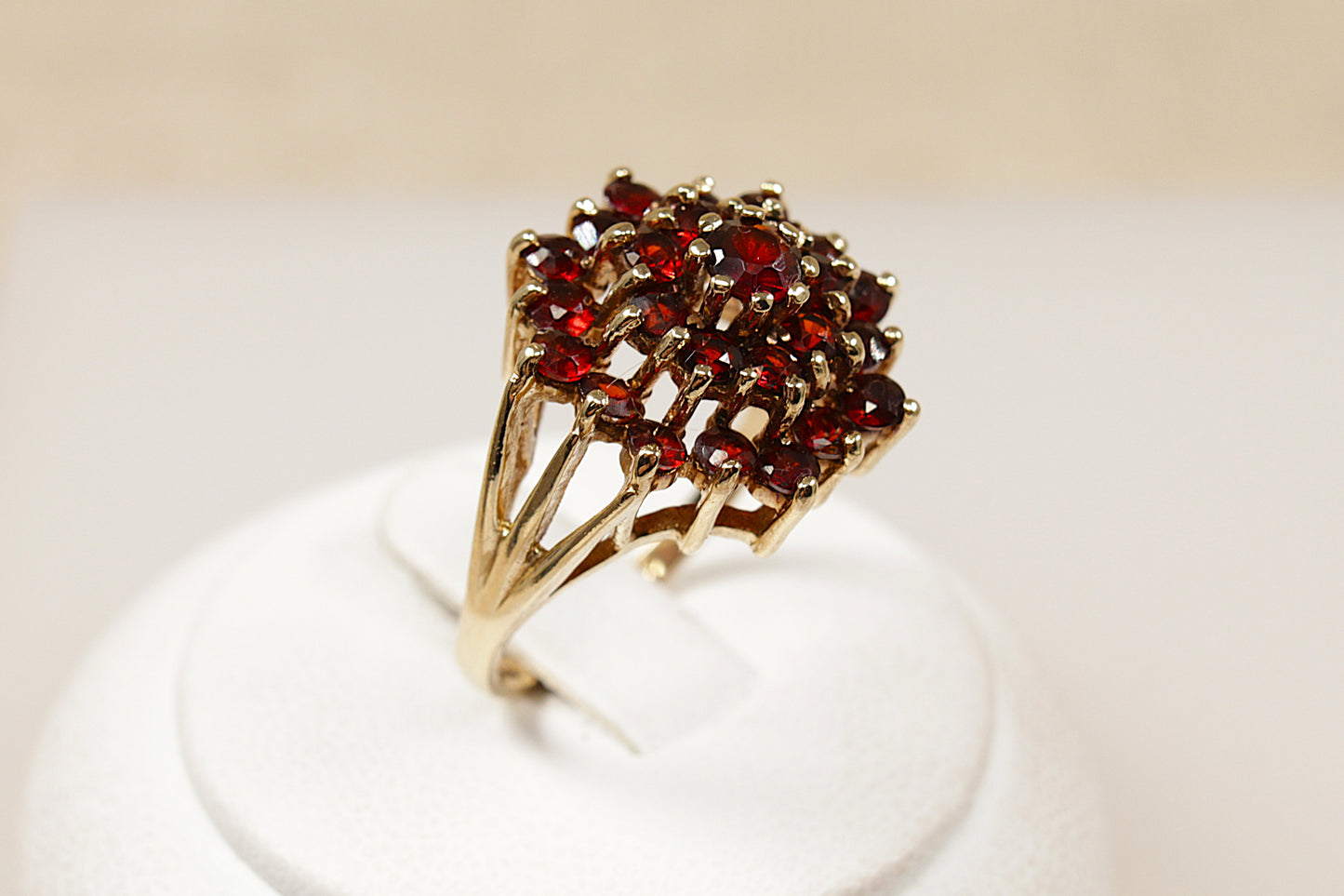Vintage 9ct Gold Garnet Cluster Ring