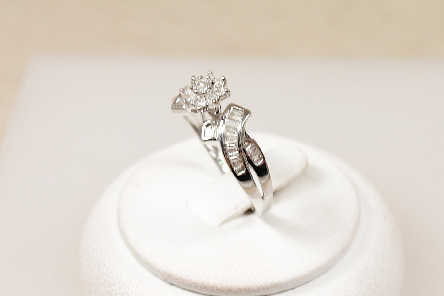 9ct White Gold Diamond Cluster Ring