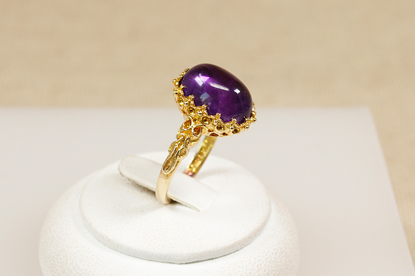 9ct Gold Amethyst Statement Ring