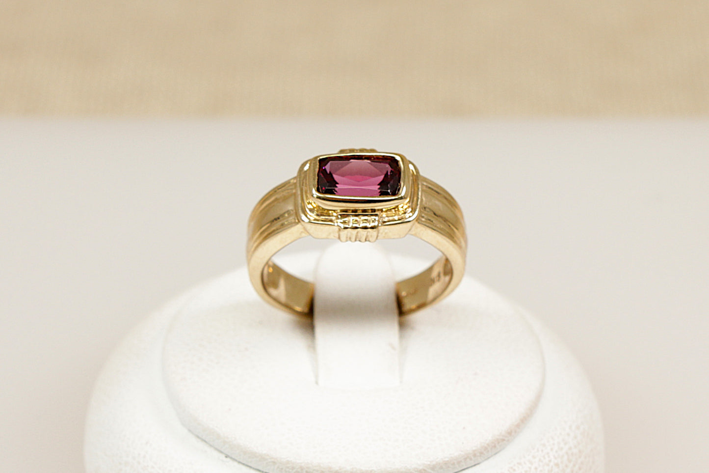Vintage 9ct Rhodolite Garnet Gold Ring