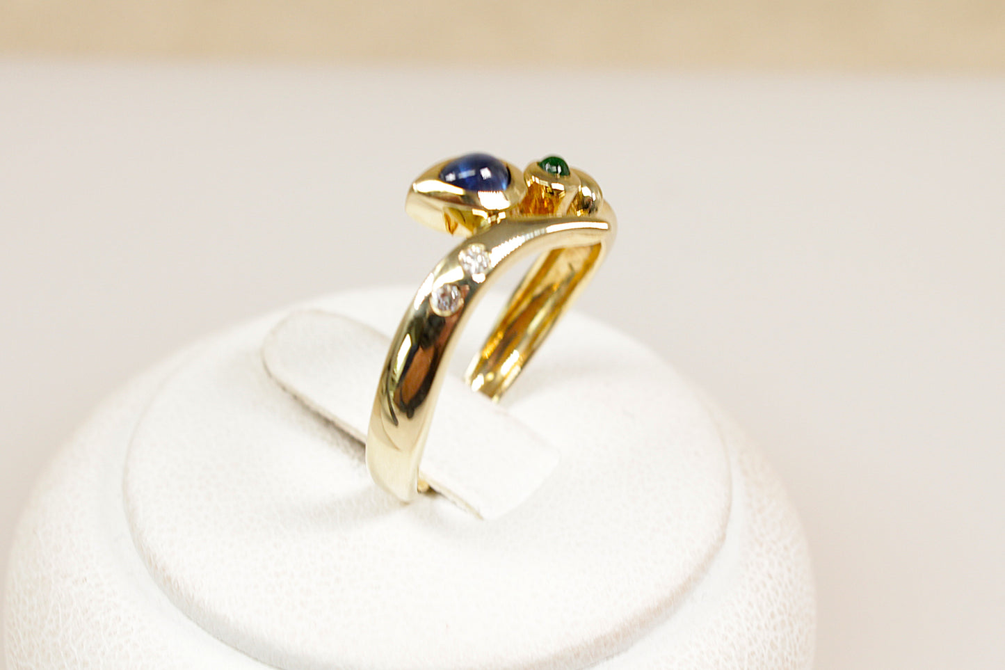 14ct Sapphire, Emerald and Diamond Ring
