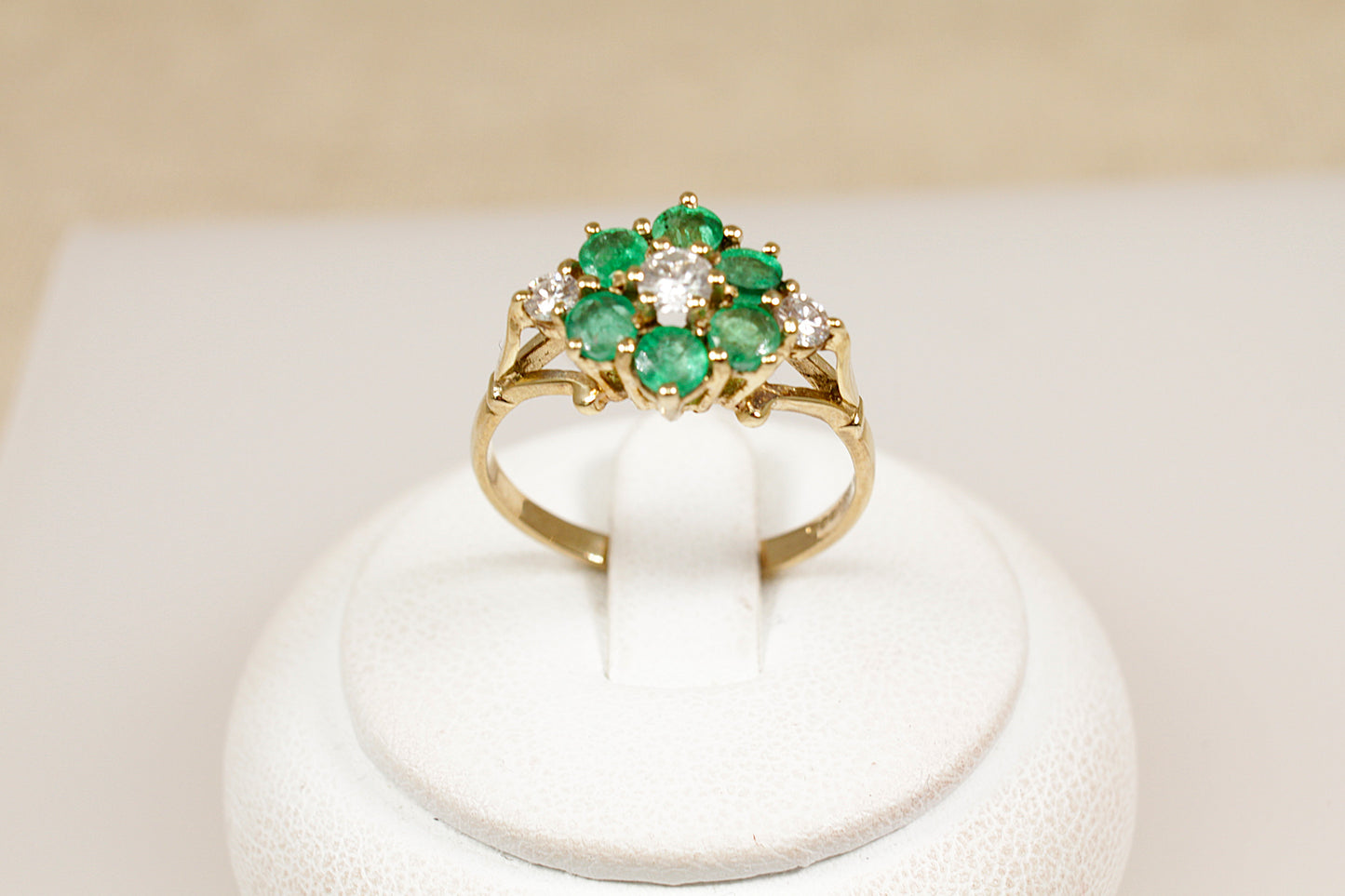 Vintage 9ct Emerald and Diamond Cluster Ring