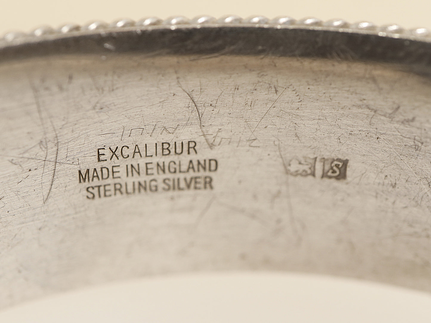 Vintage Silver Hinged Cuff Bangle Bracelet - 7"
