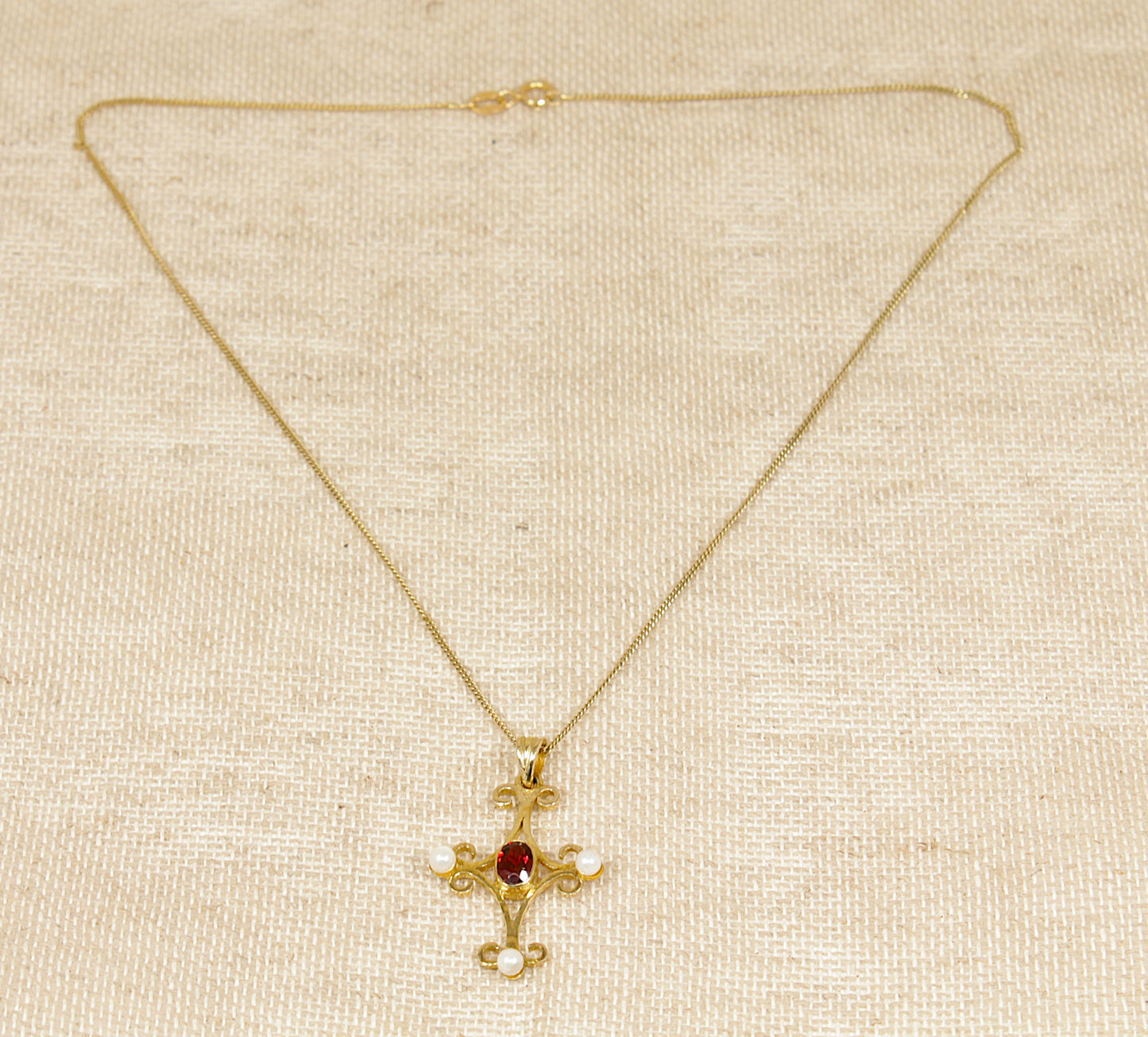 Silver Lavaliere Garnet Faux Pearl Pendant and Chain Necklace