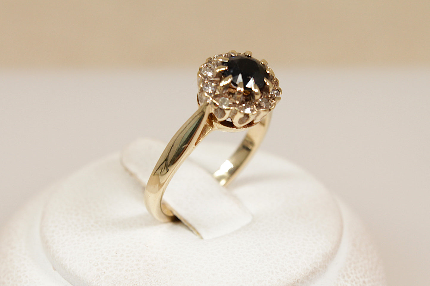 9ct Gold Sapphire & Diamond Cluster Ring