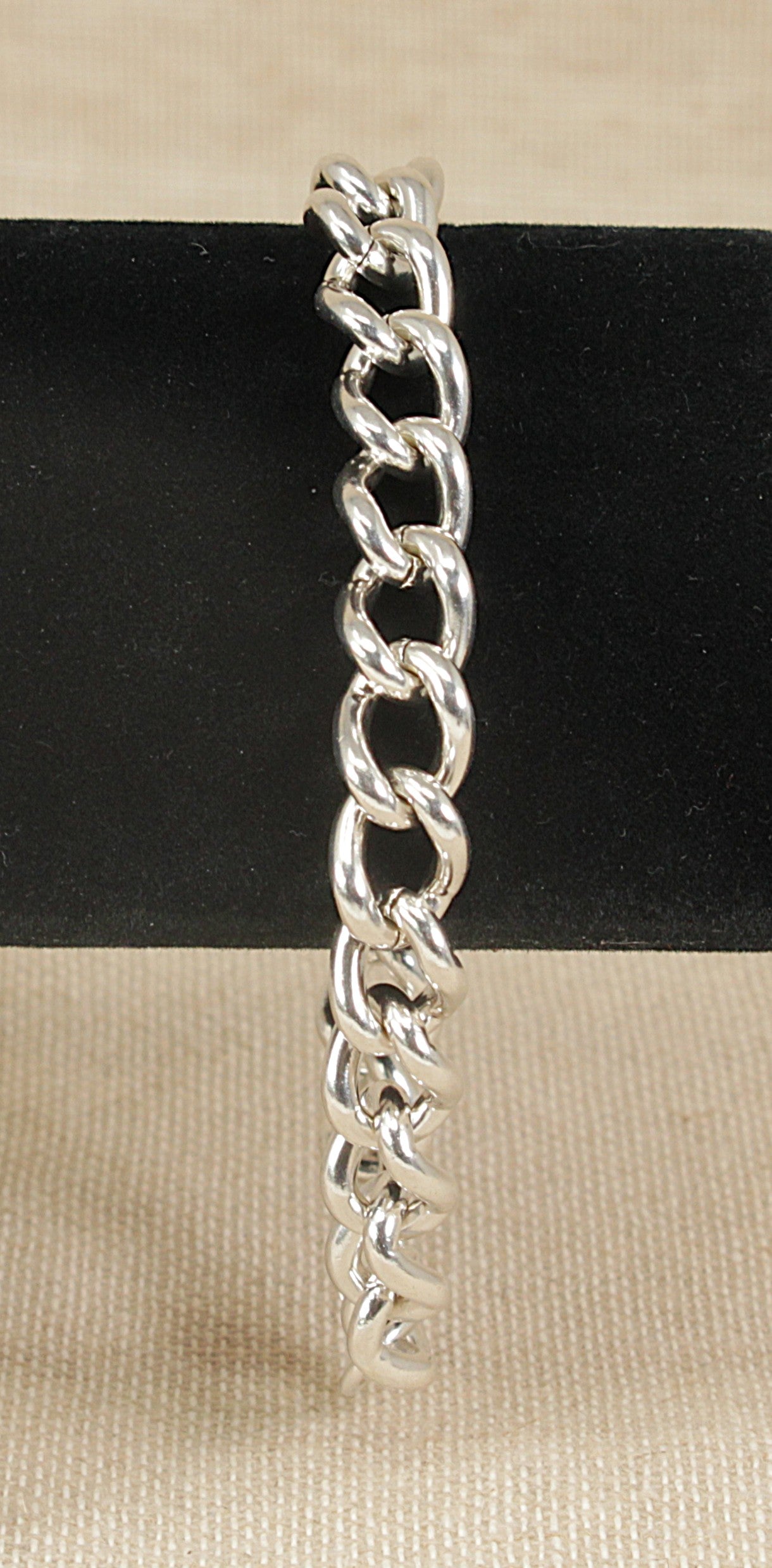 Gents Silver Curb Link Bracelet - 9 ½"