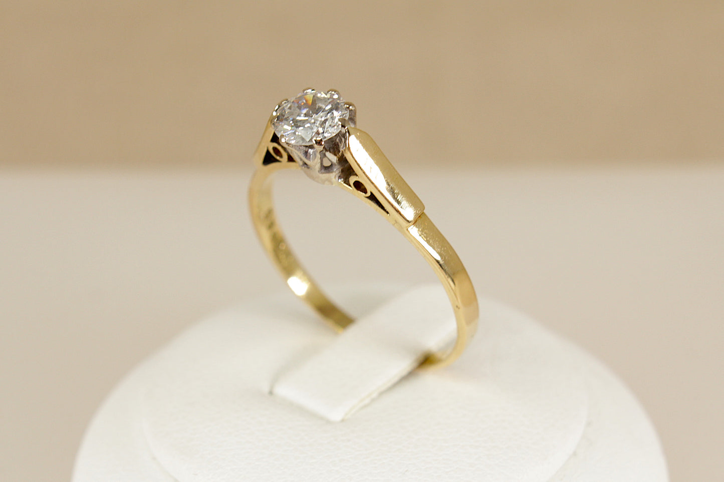 Classic 18ct Gold Diamond Solitaire Ring