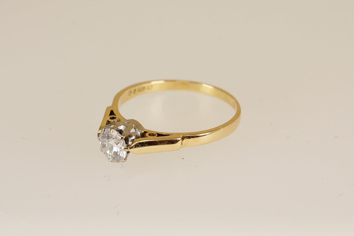 Classic 18ct Gold Diamond Solitaire Ring