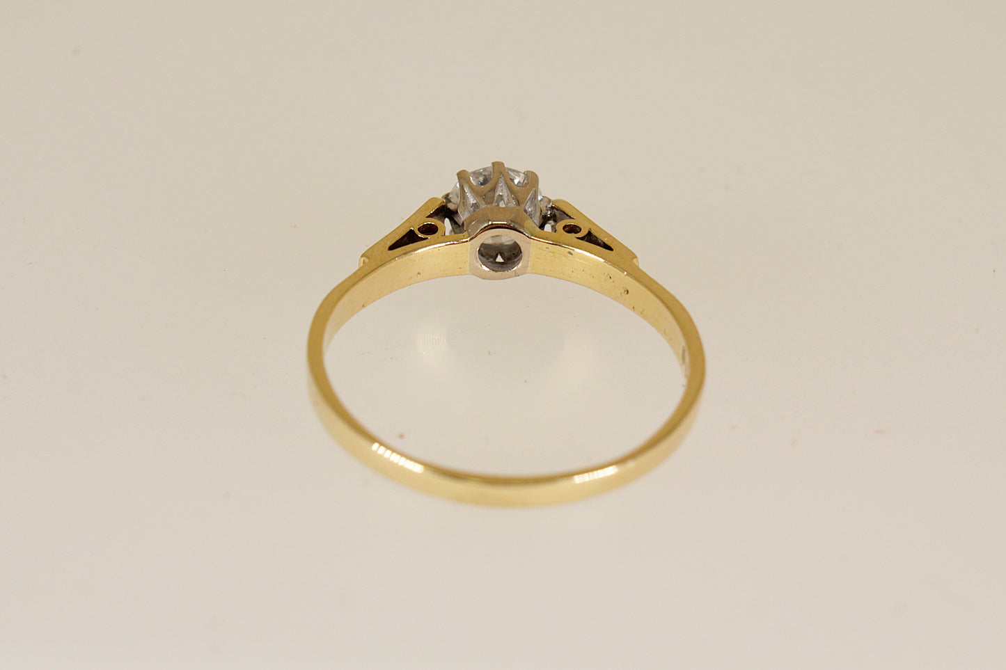 Classic 18ct Gold Diamond Solitaire Ring
