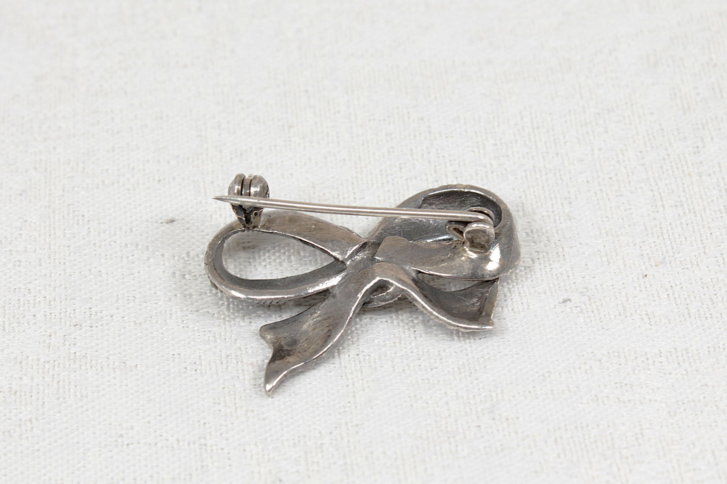 Charming Vintage Sterling Silver & Marcasite Bow Brooch – Art Deco Style