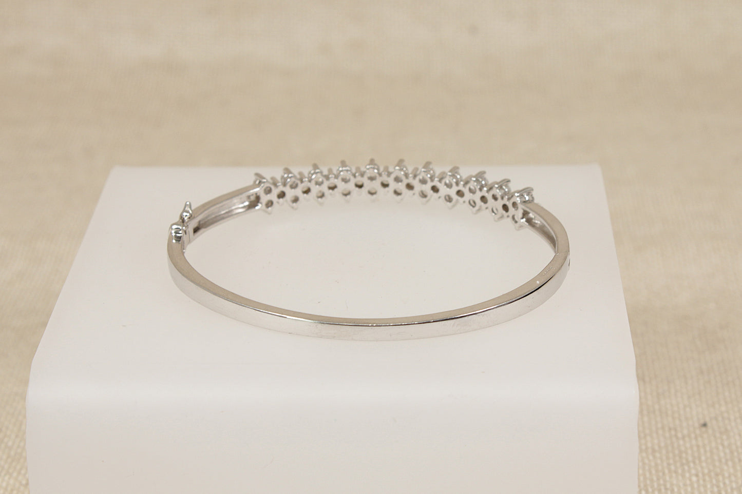 Stylish Sterling Silver & CZ Hinged Bangle Bracelet – 7 ½"