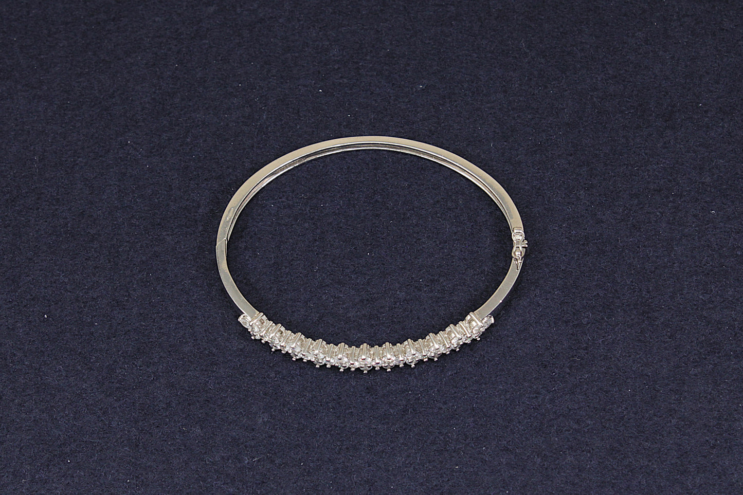 Stylish Sterling Silver & CZ Hinged Bangle Bracelet – 7 ½"