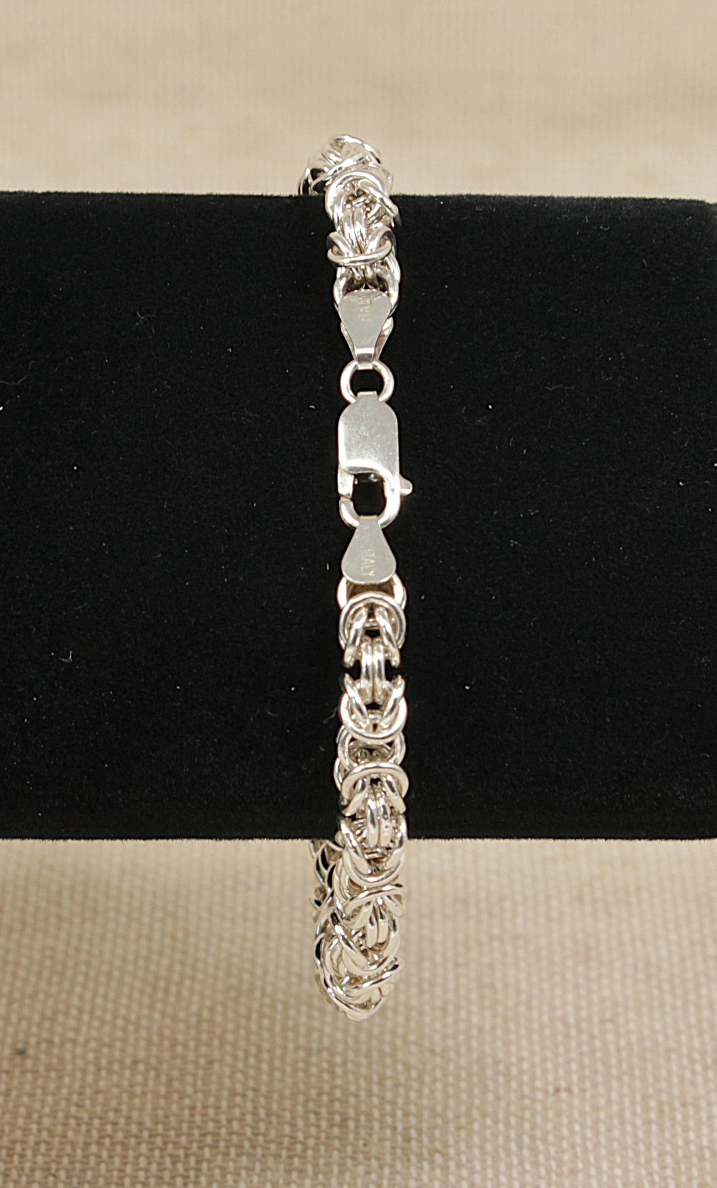 Stylish Impressive Italian Sterling Silver Designer Bracelet – 8"