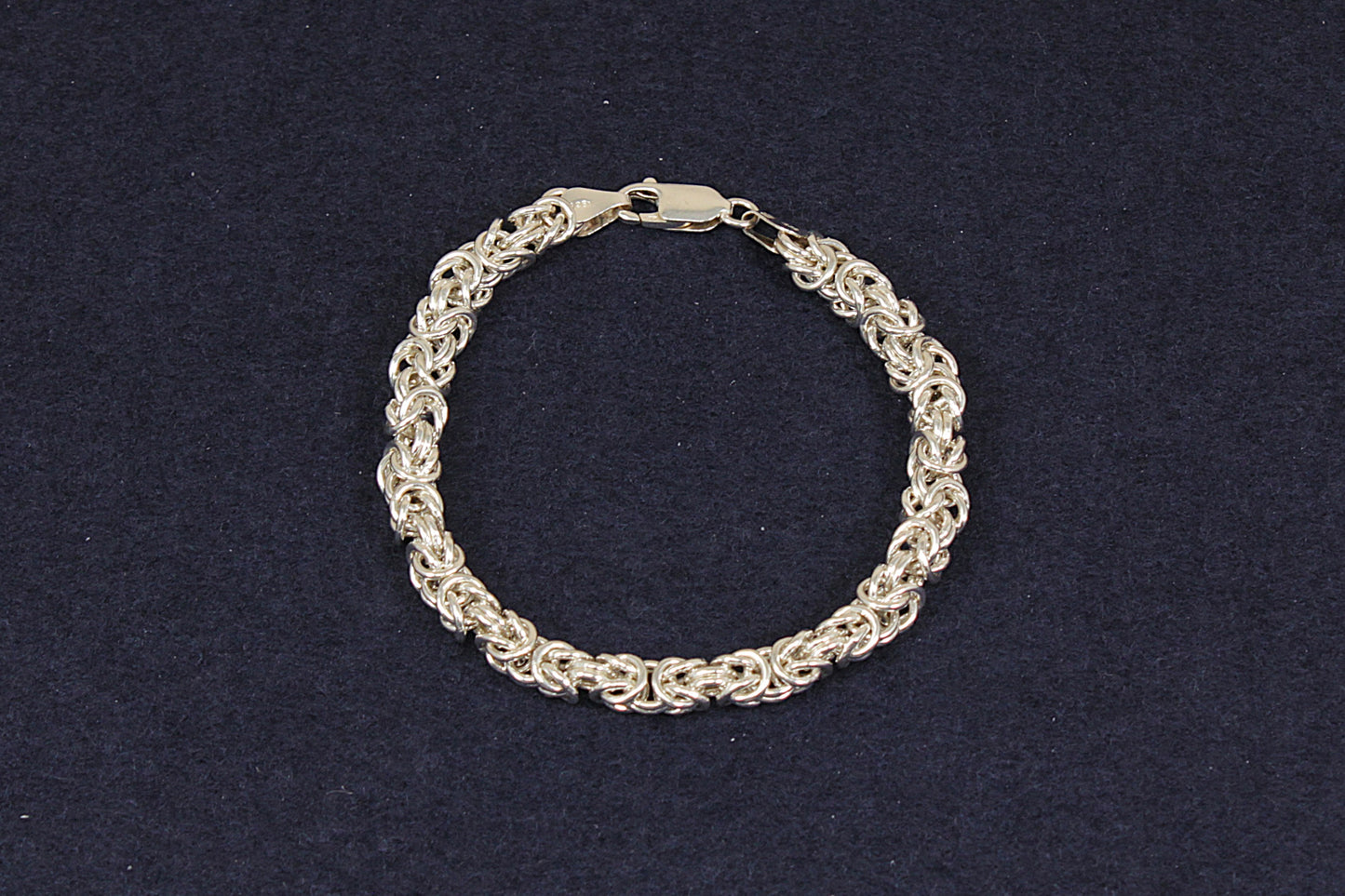 Stylish Impressive Italian Sterling Silver Designer Bracelet – 8"