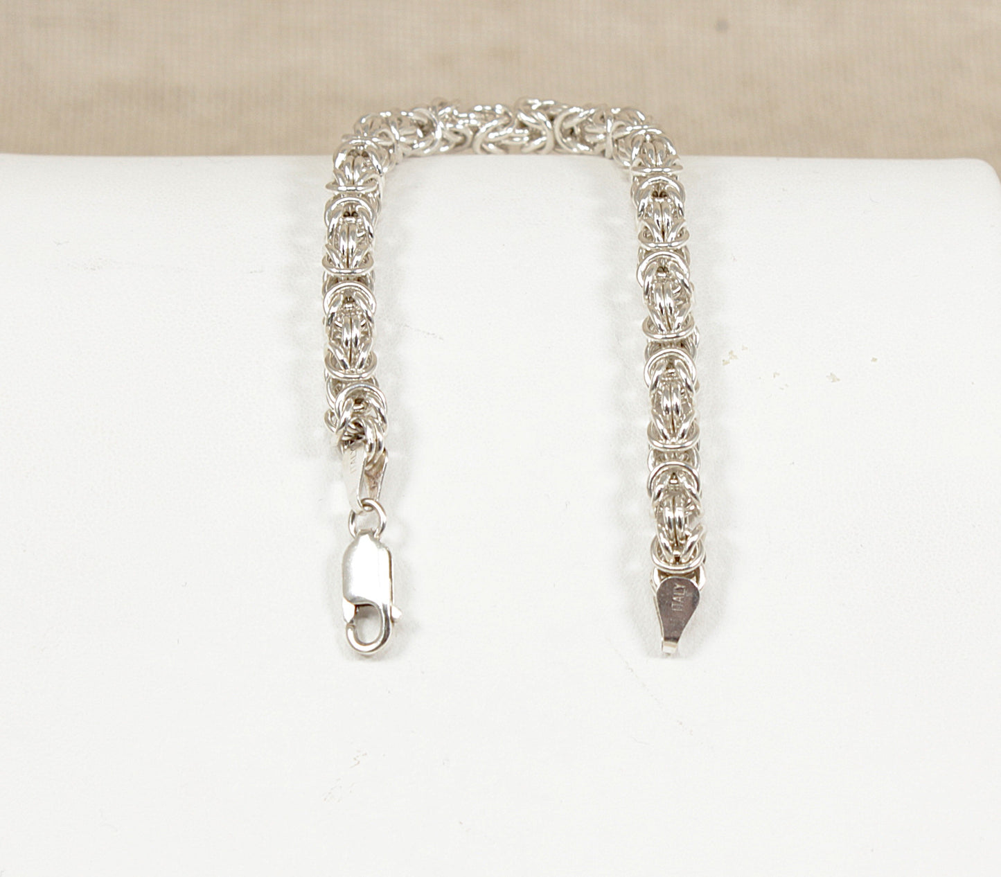 Stylish Impressive Italian Sterling Silver Designer Bracelet – 8"