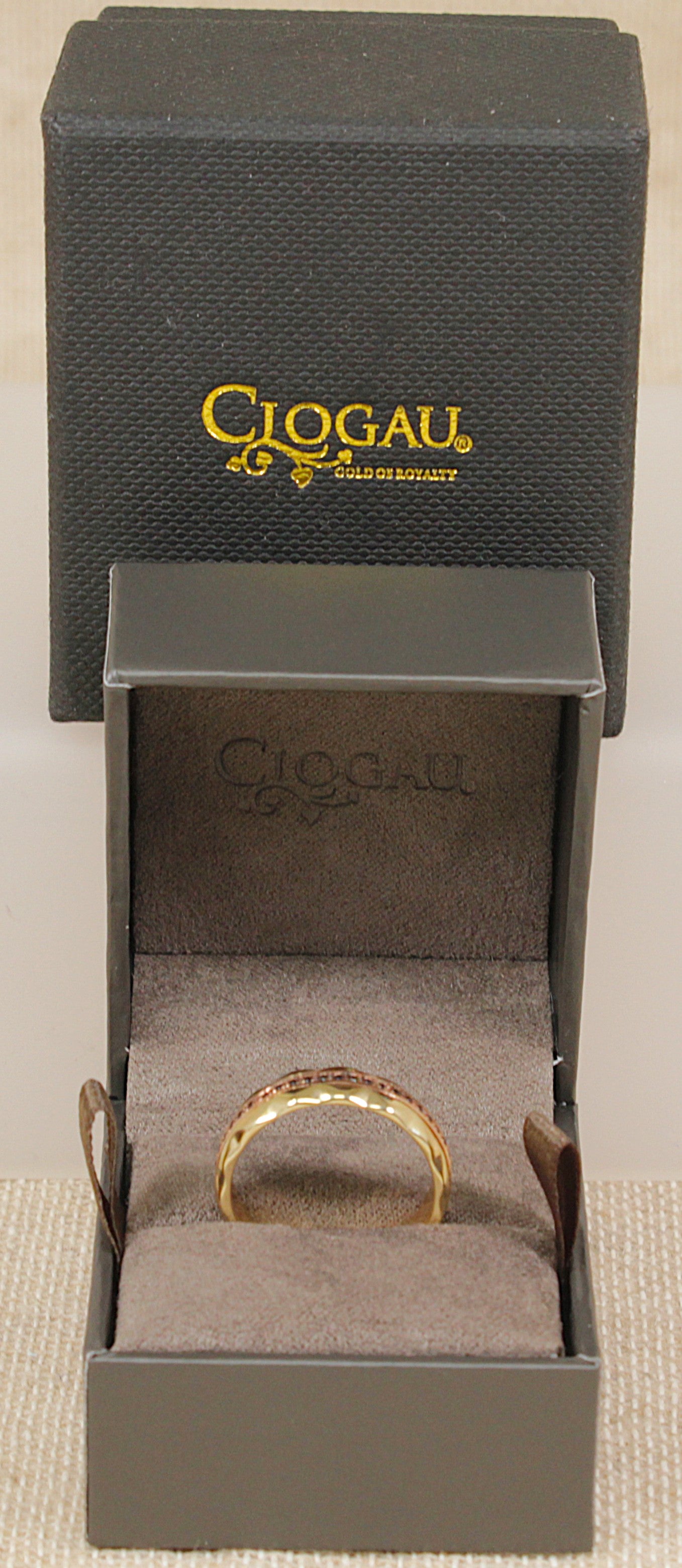 Stunning 9ct Welsh Gold, Sapphire Wedding Band by Clogau
