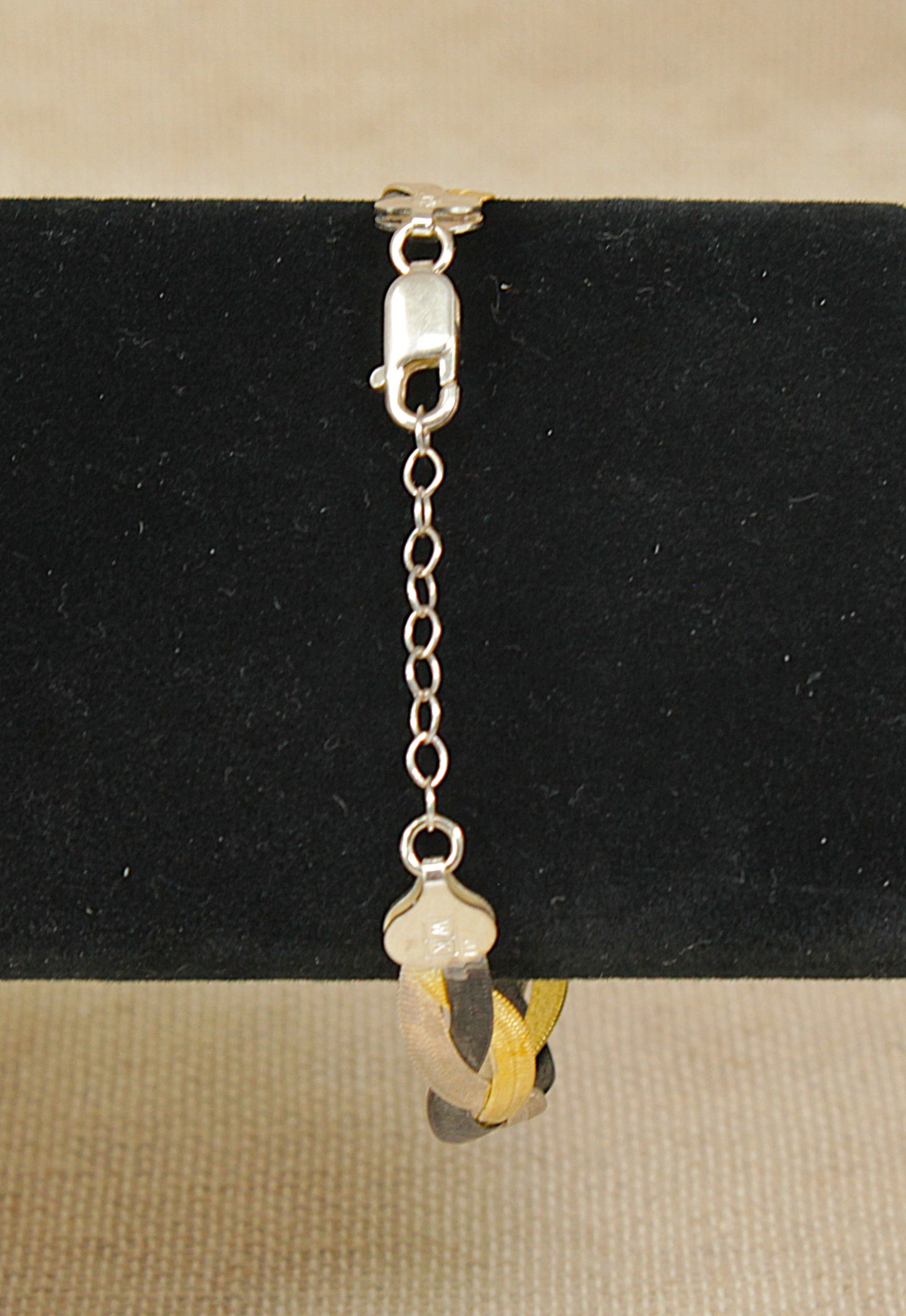 Elegant Vintage Three-Tone Sterling Silver Plaited Bracelet