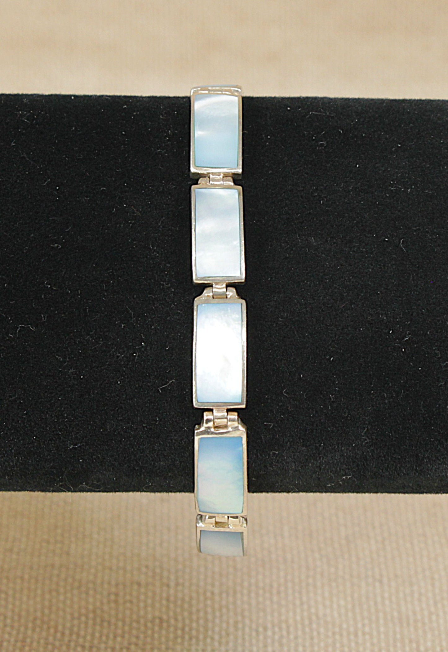 Stylish Sterling Silver & Mother of Pearl Link Bracelet