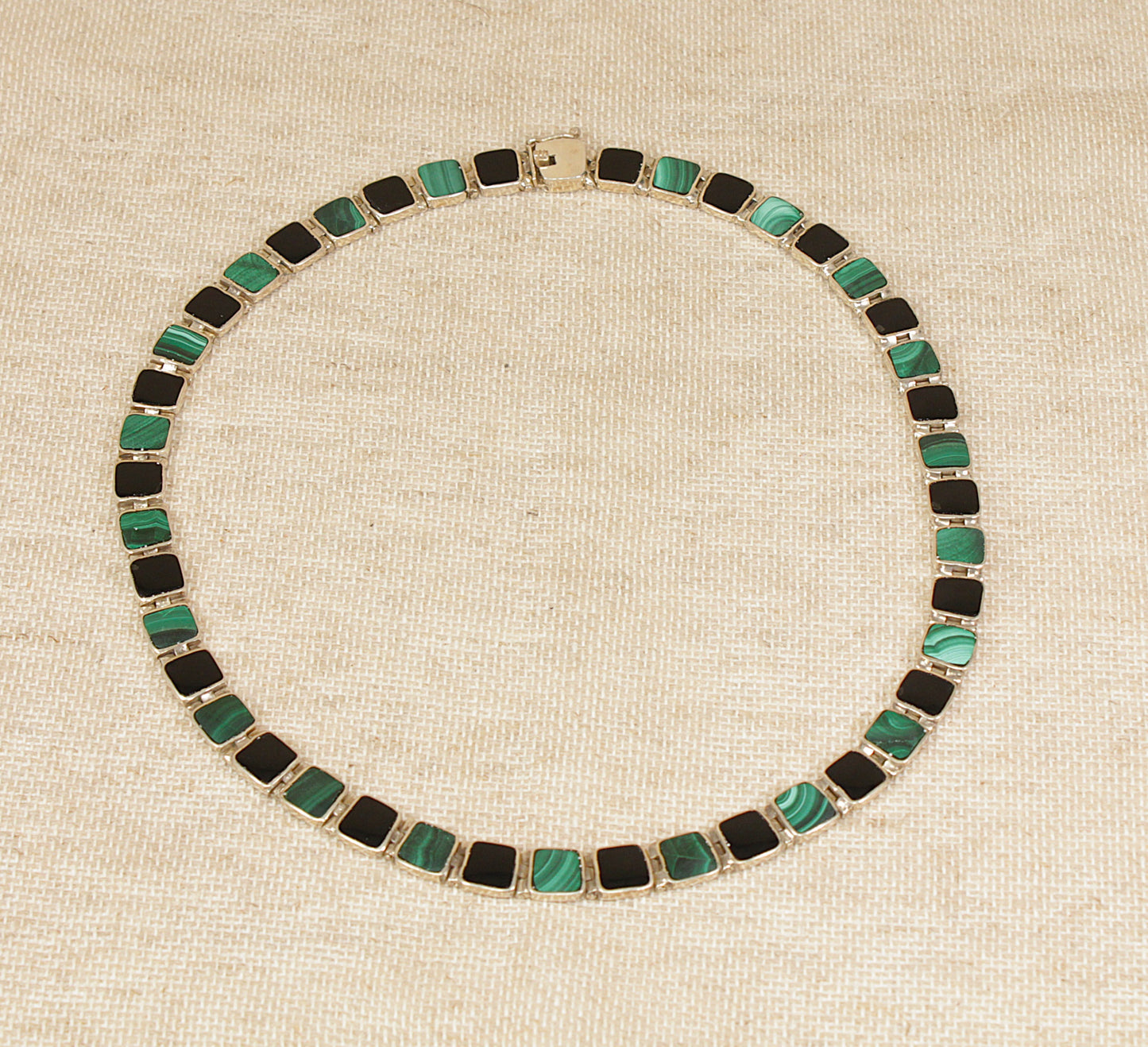 Exceptional 950 Silver Malachite & Onyx Articulated Necklace