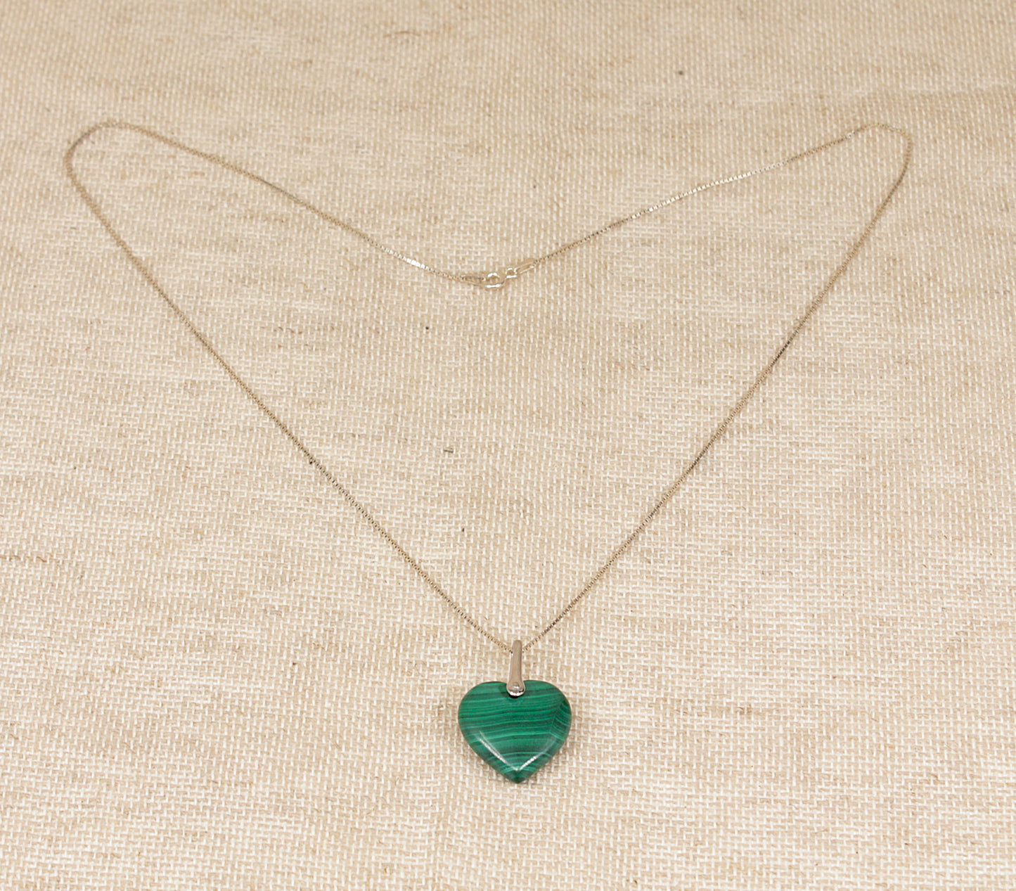 Pretty Sterling Silver & Malachite Heart Pendant Necklace