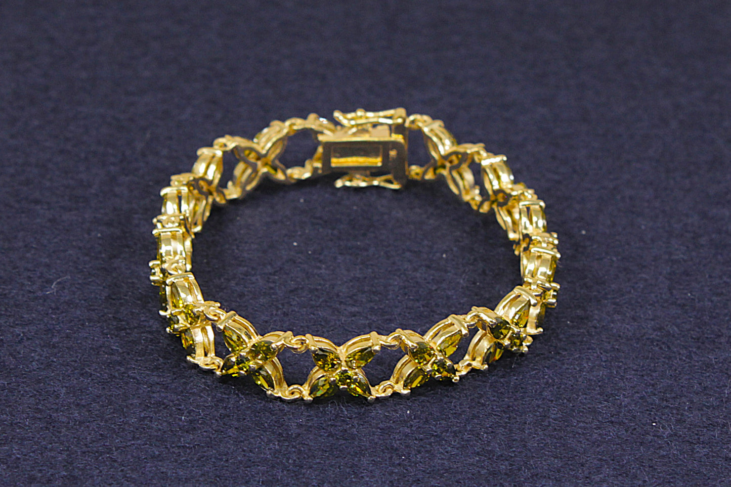 Exceptional Sterling Silver Gilt & Peridot-Coloured Crystal Floral Bracelet
