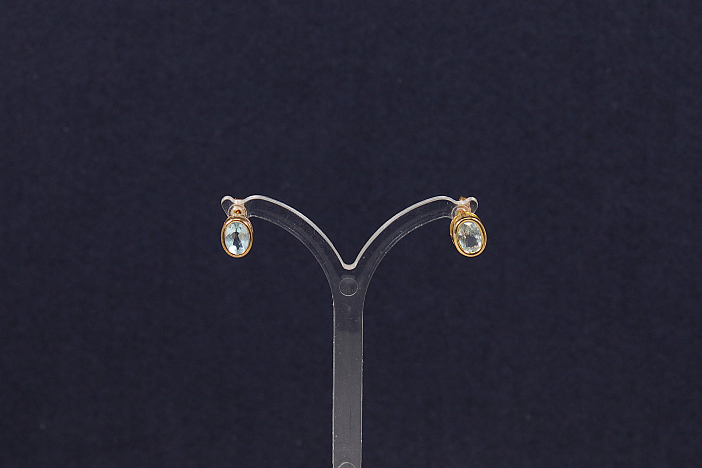 Stylish 9ct Gold Blue Topaz Stud Earrings