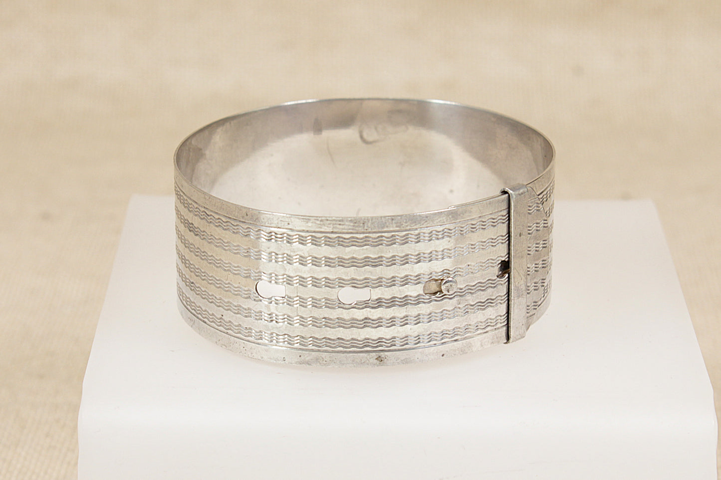 Vintage Sterling Silver Buckle Cuff Bangle Bracelet – Circa 1920s