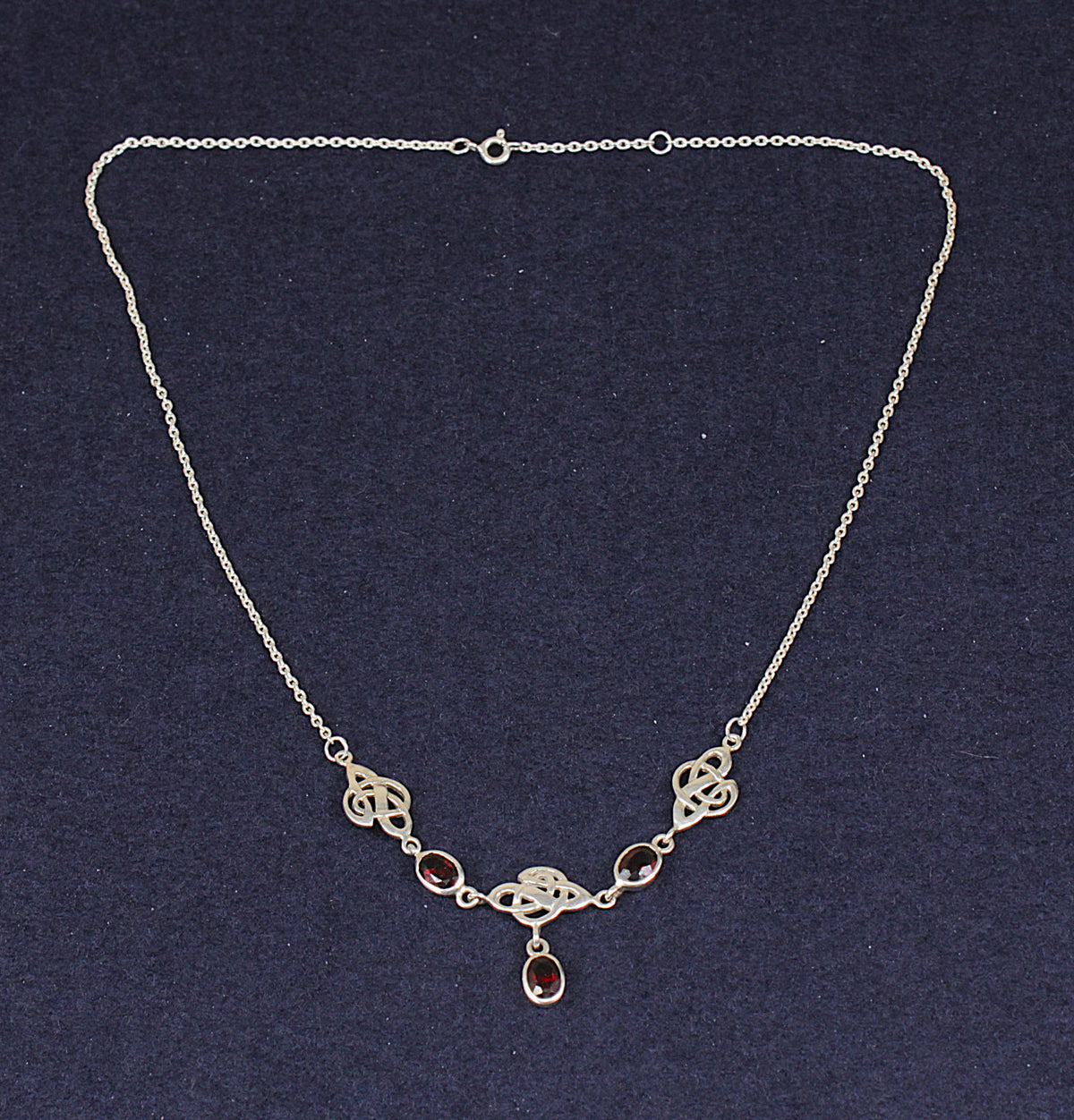 Stylish Kit Heath Sterling Silver Garnet Celtic Knot Necklace