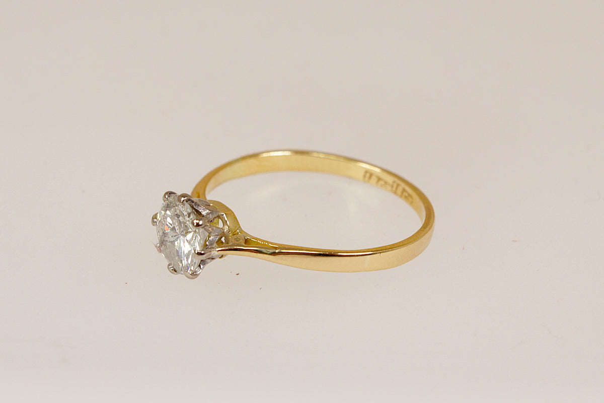 Stunning Classic 18ct Gold 1.00ct Round Brilliant Diamond Solitaire Ring
