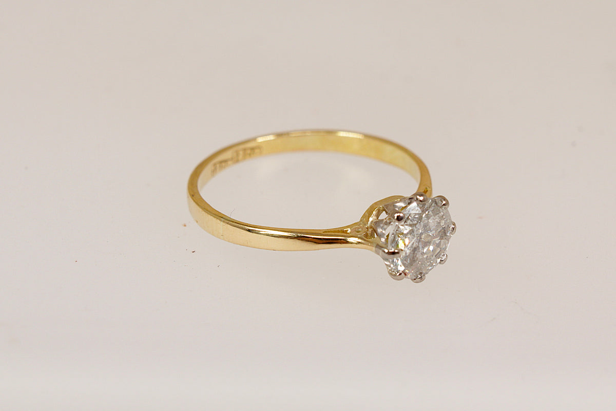 Stunning Classic 18ct Gold 1.00ct Round Brilliant Diamond Solitaire Ring