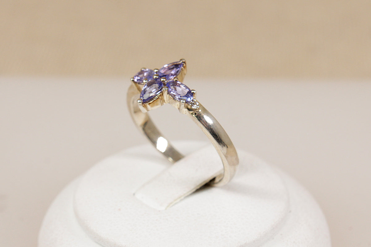 Sterling Silver Blue Iolite Flower Design Ring