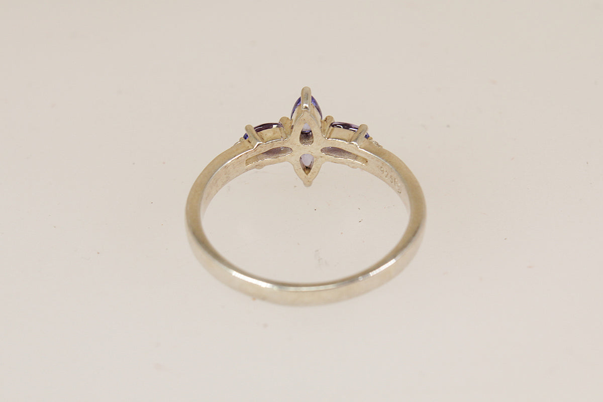 Sterling Silver Blue Iolite Flower Design Ring