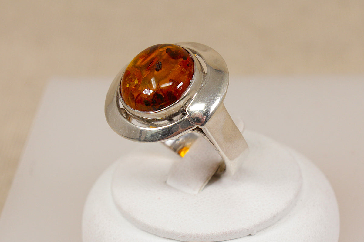Vintage Large Sterling Silver Baltic Amber Statement Ring